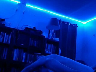 Fuck MILF And Young Sluts Hard!