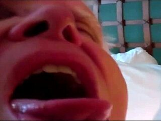 Kompilacija izlivov za kurba starega dedka, ki ljubi sesanje