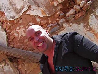 Tattooed amateur milf explores public outdoor spots