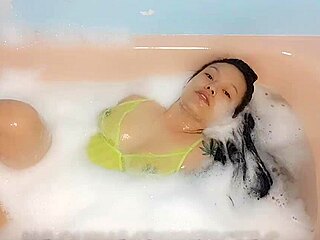 Watch my shower orgasm