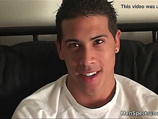 i sux dik and get fuked by gay boys