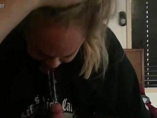 I got an early morning blowjob, it was so good!