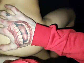 I picked up a guy for a ride and sucked his monster cock deep 😍