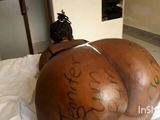 ¿Curioso por ese culazo bbw temblando en acción?