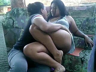 While getting my manicure, I enjoy my stepsister's big butt