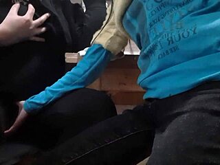 Sırayla Birbirimizi Tatmin Ediyoruz - Sert Orgazm Oluyoruz