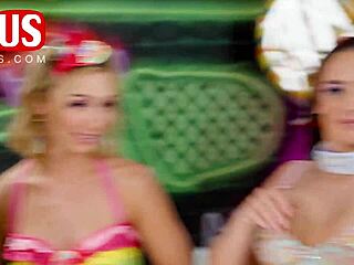 Sheena Ryder Jerks Off With Air Thugger In Jerkaoke