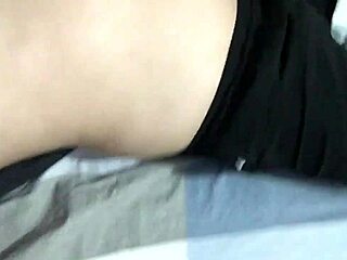 Filipina girlfriend shares warm lips with naughty tongue in homemade video