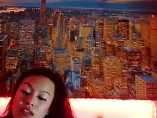 Intense Perreo Dance with Karol G and Alicia Keys on Live Cam