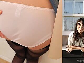 Ei, confira a entrevista safada da japonesinha com molho branco na bunda grande! 😜