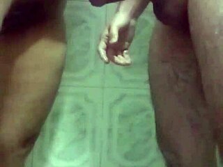 La Perra De Mi Prima Me Invita A Un Motel A Tener Sexo Hardcore En El Baño