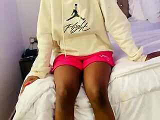 Big Ass Teen Slut Masturbates Solo in Group Casting