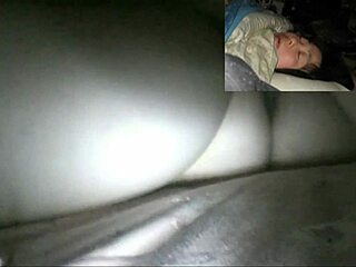 Amateur Mature Housewife Shows Off Her Pussy And Enjoys The View