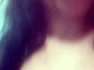 watch sarah rosa's golden shower fetish?