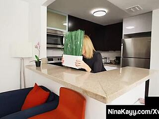 Aku intai nympho Kayy dikongkek oleh cheater sementara Sara Jay rakam semuanya.