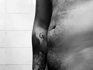 I masturbate thinking about my hot neighbor squirting 😈