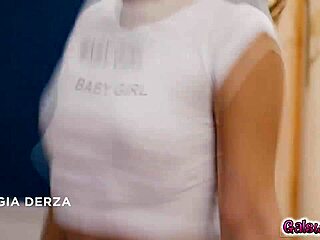 Alex sneaks in to eat Gia out 😏