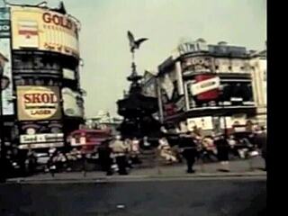 Chatting about taboo vintage fun with step mom at home 🏠