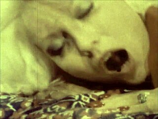 Chatting about taboo vintage fun with step mom at home 🏠