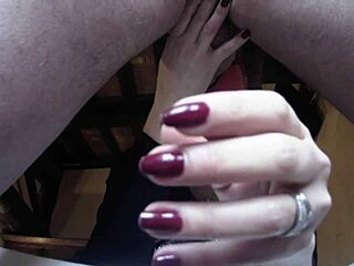 Laura's rough blowjob and deepthroat on the sofa stir deep emotions