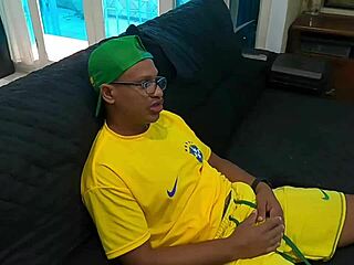 Prometi Que Se o Brasil Perdesse Eu Daria o Cu ao Alex Lima