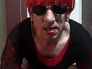 Bisexual Crossdresser Mark Wright Seeks New Year Adventure