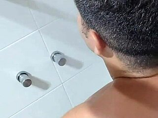 that big dick ready for bareback creampie on webcam