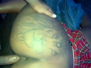 Thick ebony beauty in homemade video