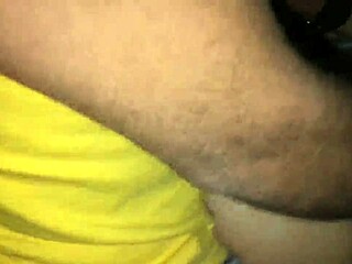 novinha TRANSA NA RUA sem camisinha. outdoor teen crossdressing.