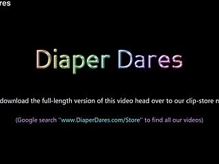 Тами Пинк с пелена танцува на открито пред всички през май 2022