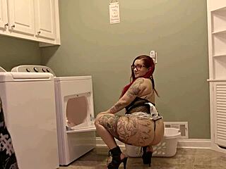 ¡Santana Red folla duro a Black Christ en la lavandería!