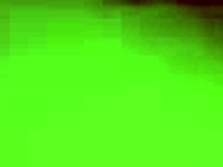 젊은 여친이 거대한 자지 딥스로트하고 크림파이 삼켜