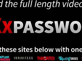 Καυτή θετή μαμά κάνει blowjob στον θετό γιο και τον κάνει να τελειώσει σκληρά