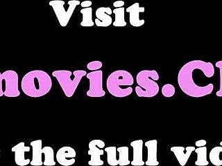 Novia tetona Sappho provoca con movimientos sensuales