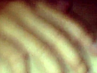 映画館でディルドオナニー覗き撮り