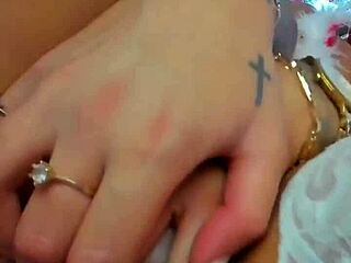 perfectt33n ramming dildo in fuckhole on chaturbate, so hot!