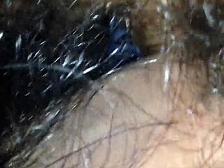 映画館でディルドオナニー覗き撮り