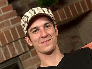 gay mobile porn featuring hot blowjobs 😈