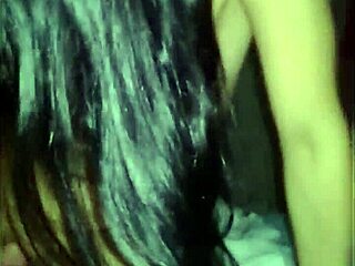 Eighteen-Year-Old Moves Like a Pro in Solo Fun