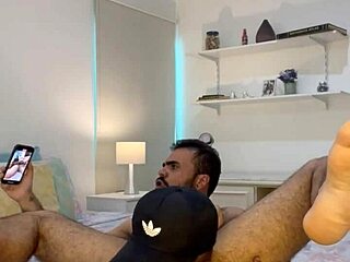 Télio Hernandez and Marcelo Debian engage in friends' makeout and masturbation