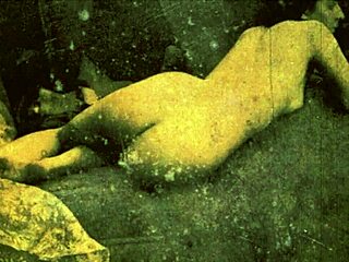 Uau, Dark Lantern Entertainment razkriva dve stoletji starega lezbičnega porniča