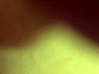 Old Lady Madura Moaning Loud During Intense Vagina Play Session