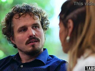 Deceiving Roommates Compete For The Same Guy