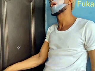 Married woman enjoys wedding celebration with big ass