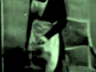 다크 랜턴 엔터테인먼트, 빅토리아 시대 신사의 에로 고백에서 빈티지 BDSM 비밀 공개