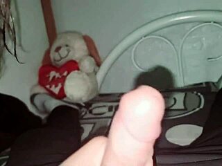 Pago La Renta Con Un Chupada De Pene Deliciosa Perra Latina Camara Lenta