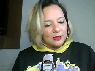 Mama Asked for More Erotic Moments with Lola