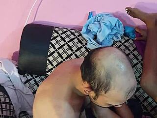 Deshi Hot Threesome With Guys And Milf