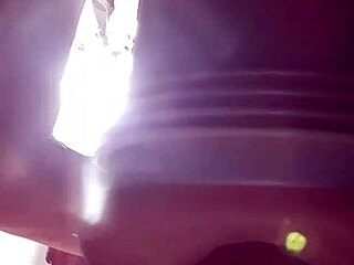 are you cumming while fucking that flashlight? it's so hardcore!