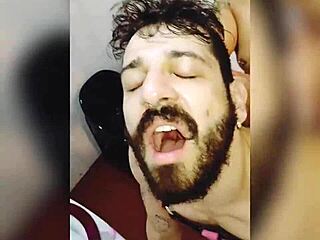 Kinky chaser taking cock in hot man encounter